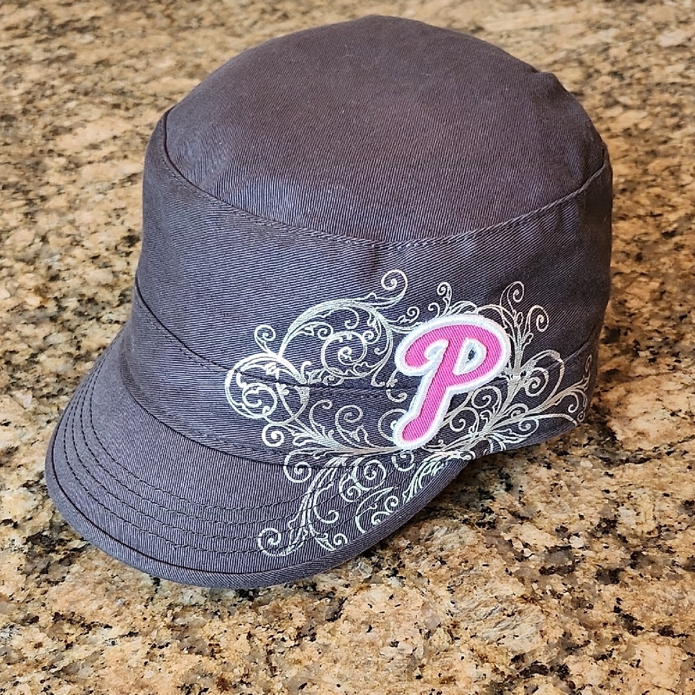 47‎ Brand Gray Cap with Pink Embroidery